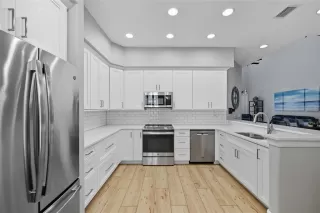 Photo #6: O6346213 Listing 