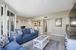 Photo #5: O6346311 Listing