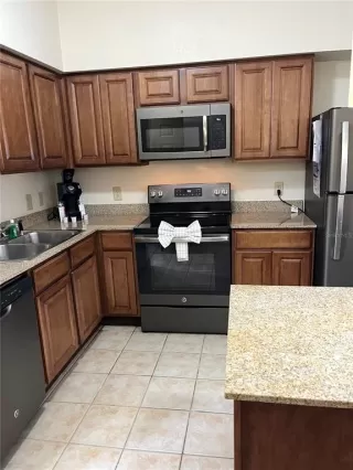 Photo #4: O6346487 Listing 