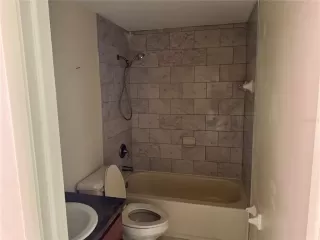 Photo #3: O6346554 Listing