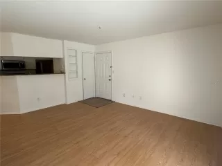 Photo #4: O6346769 Listing