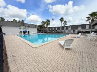 Photo #6: O6346814 Listing 