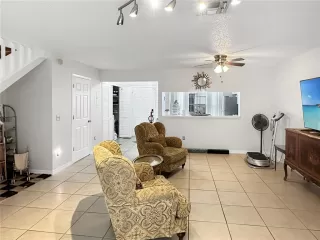 Photo #2: O6347153 Listing