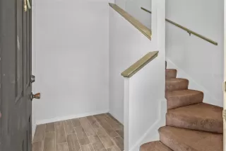 Photo #3: O6347187 Listing