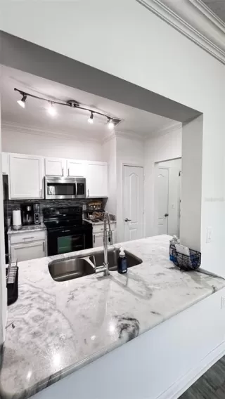 Photo #3: O6347247 Listing 