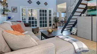 Photo #2: O6347255 Listing