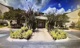 Photo #3: O6347307 Listing