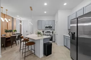 Photo #4: O6347403 Listing