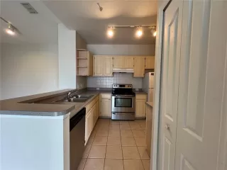 Photo #5: O6347422 Listing 