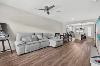 Photo #3: O6347519 Listing 