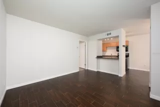 Photo #6: O6347853 Listing 