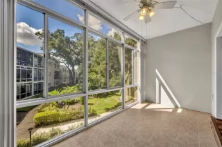 Photo #6: O6347944 Listing