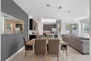 Photo #6: O6347965 Listing