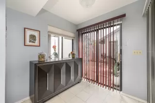 Photo #6: O6348136 Listing 