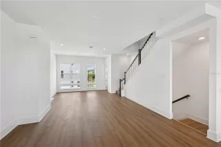 Photo #4: O6348185 Listing