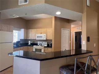 Photo #2: O6348226 Listing