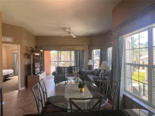 Photo #6: O6348226 Listing