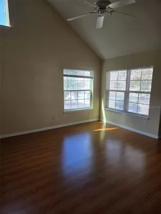 Photo #3: O6348247 Listing 