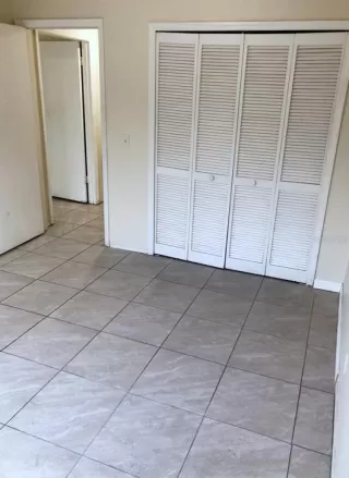 Photo #5: O6348363 Listing