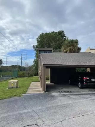 Photo #1: O6348642 Listing