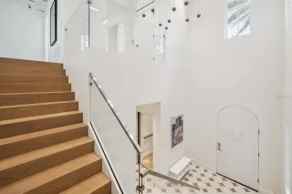 Photo #4: O6348644 Listing 