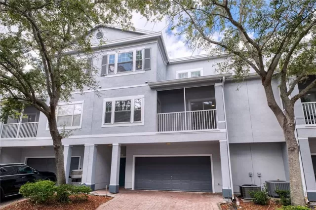 MLS: O6348673 Condo For Sale
