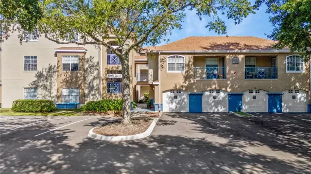 MLS: O6348697 Condo For Sale