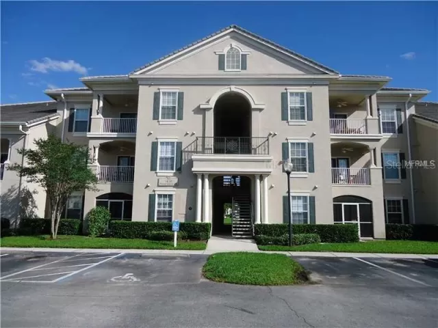 MLS: O6348700 Condo For Sale