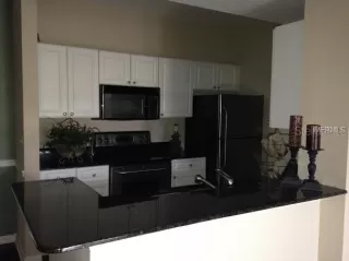 Photo #4: O6348700 Listing