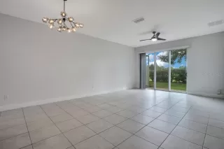 Photo #6: O6348830 Listing 