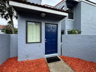 Photo #1: O6348962 Listing