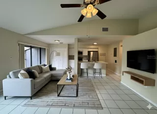 Photo #3: O6348962 Listing