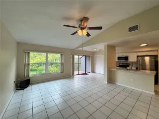 Photo #4: O6348962 Listing