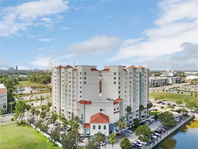 MLS: O6349120 Condo For Sale