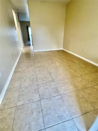 Photo #4: O6349176 Listing 