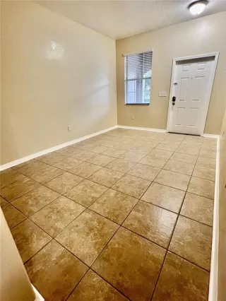 Photo #5: O6349176 Listing 