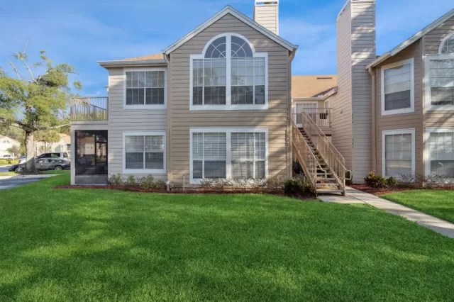 MLS: O6349220 Condo For Sale