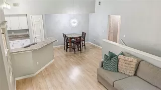 Photo #5: O6349283 Listing 