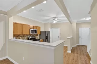 Photo #5: O6349297 Listing