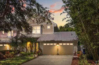 More Details about MLS # O6349606 : 451 FAIRFAX AVE.