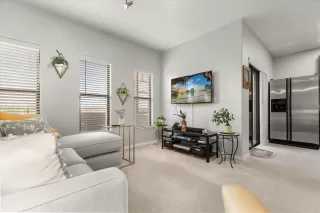 Photo #3: O6349619 Listing 