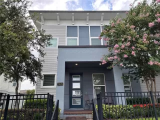 Photo #1: O6349730 Listing