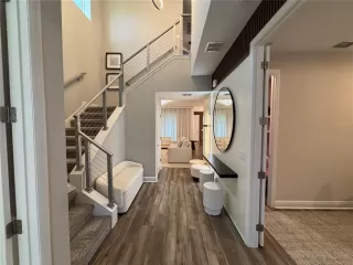 Photo #3: O6349730 Listing