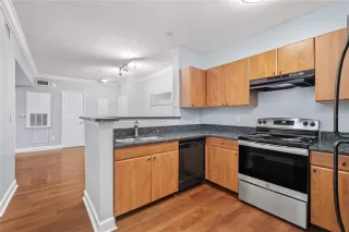 Photo #6: O6349770 Listing 