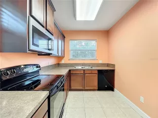 Photo #4: O6349816 Listing 