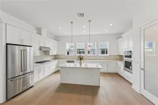 Photo #3: O6349823 Listing 