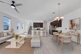 Photo #4: O6349850 Listing