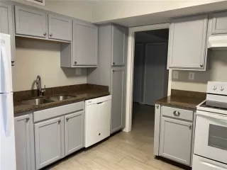 Photo #4: O6349971 Listing 