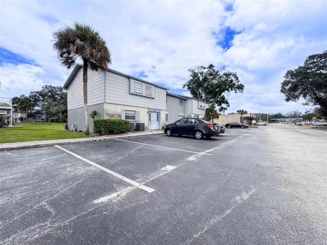 MLS: O6350080 Condo For Sale