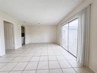 Photo #4: O6350080 Listing 